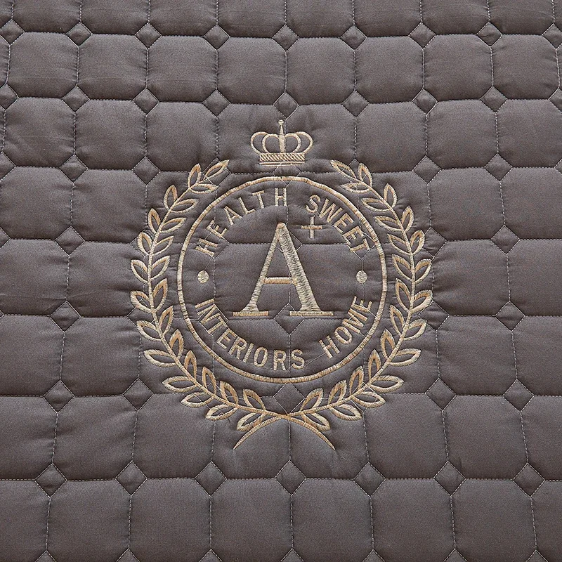 WASART Thicken quilted mattress protector cover solid embroidery luxury double bed elastic fitted sheet style bed protection pad