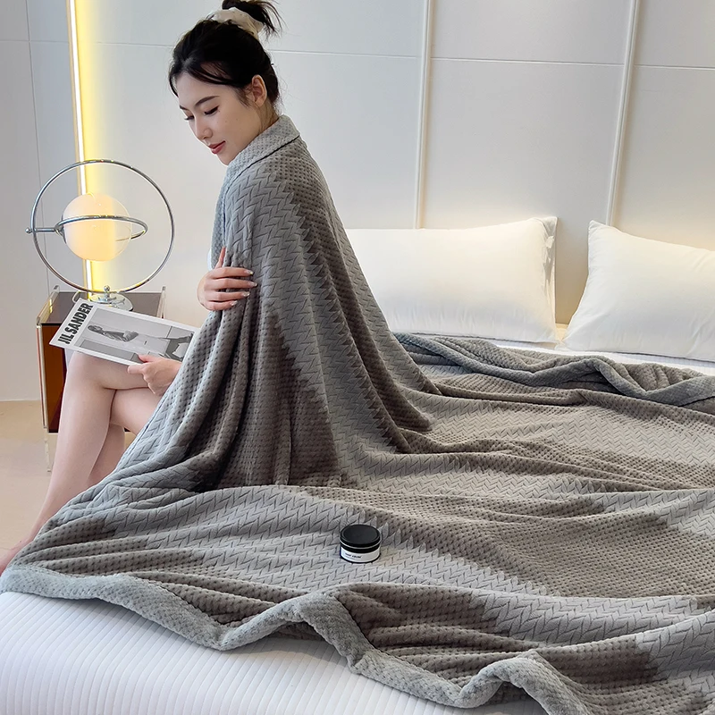 Fluffy Coral Velvet Blanket New Fleece Plush Comfortable Thickened and Warm Soft Sofa Cover Throw Blankets Luxury Bed Blanket